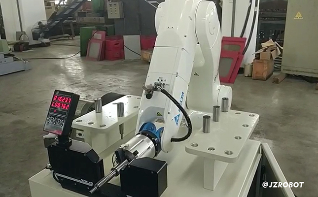 關節(jié)式機械手優(yōu)點